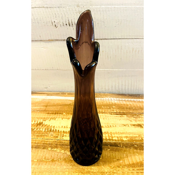 Vintage Mid Century Amethyst Purple Swung Vase 9" Tall - Picture 9 of 9